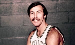 Chris Ford fue el autor del primer de los ocho triples en la jornada inaugural de la temporada 1979-80 de la NBA.