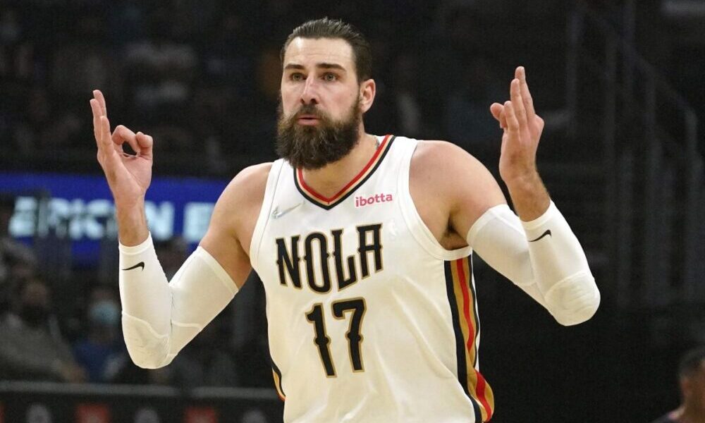 Valanciunas viene de competir con Lituania en el Mundial 2023.