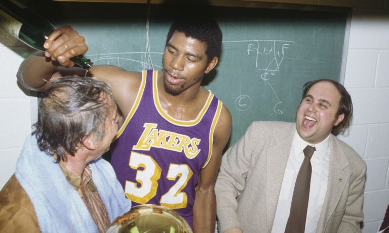 Magic Johnson actuó como pivote en el sexto juego de las finales de 1980 frente a los Philadelphia 76ers.