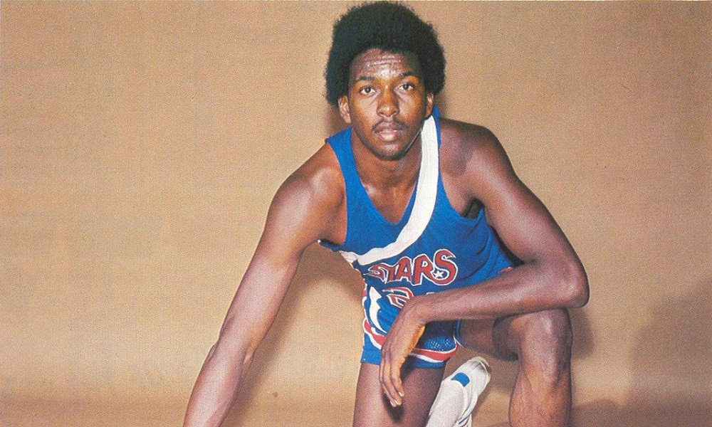 Moses Malone jugó dos años en la ABA hasta su desaparición en 1976 (FOTOGRAFÍA gentileza Historias de NBA).